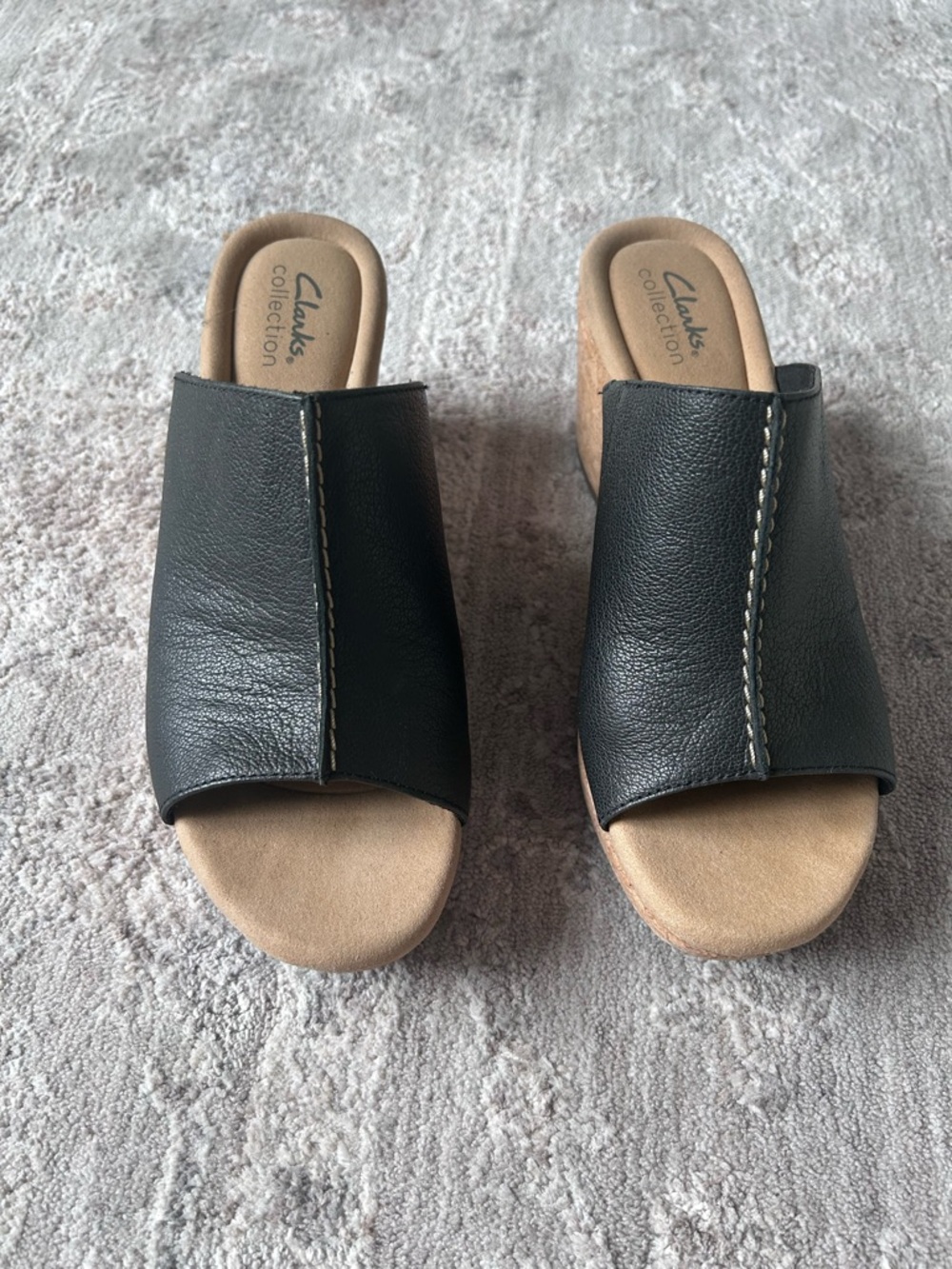 Clarks Sandals Womens 9W Giselle Orchid Cork Wedge Slip On Slide Black Leather